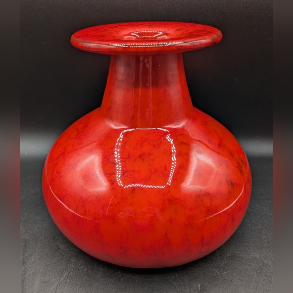 Vintage Italy Bright Red & Black Ceramic Vase, 7 In - Picture 3 of 13